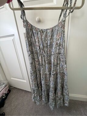 NWOT Sleeveless Floral Tiered Sundress in Sage Green